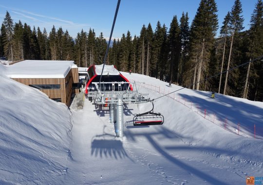 Seggiovia Reiterjoch: impianto Leitner a 8 posti comodo e veloce nello Ski Center Latemar